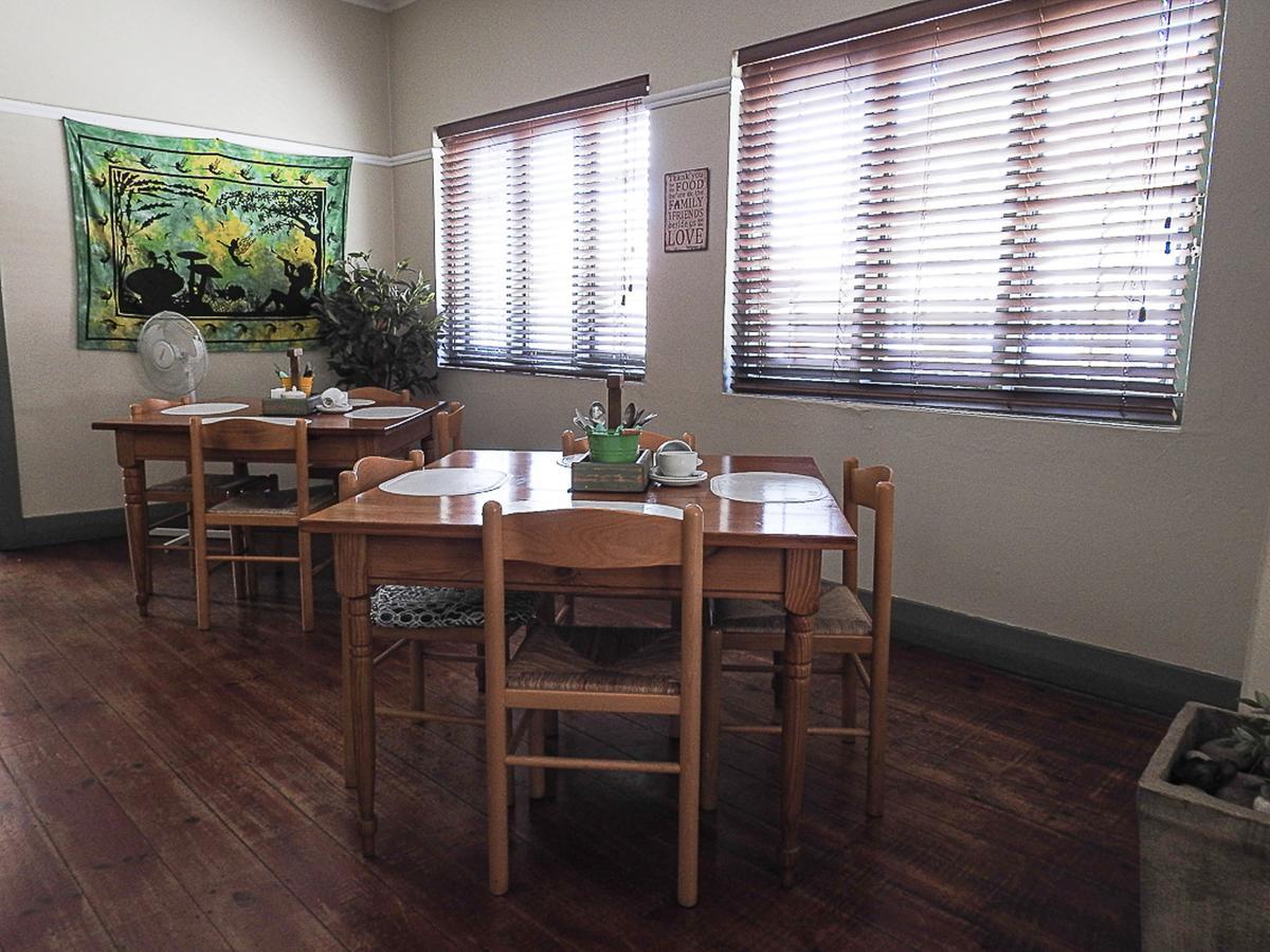Хостел Mosselbay Backpackers Моссел-Бей Экстерьер фото