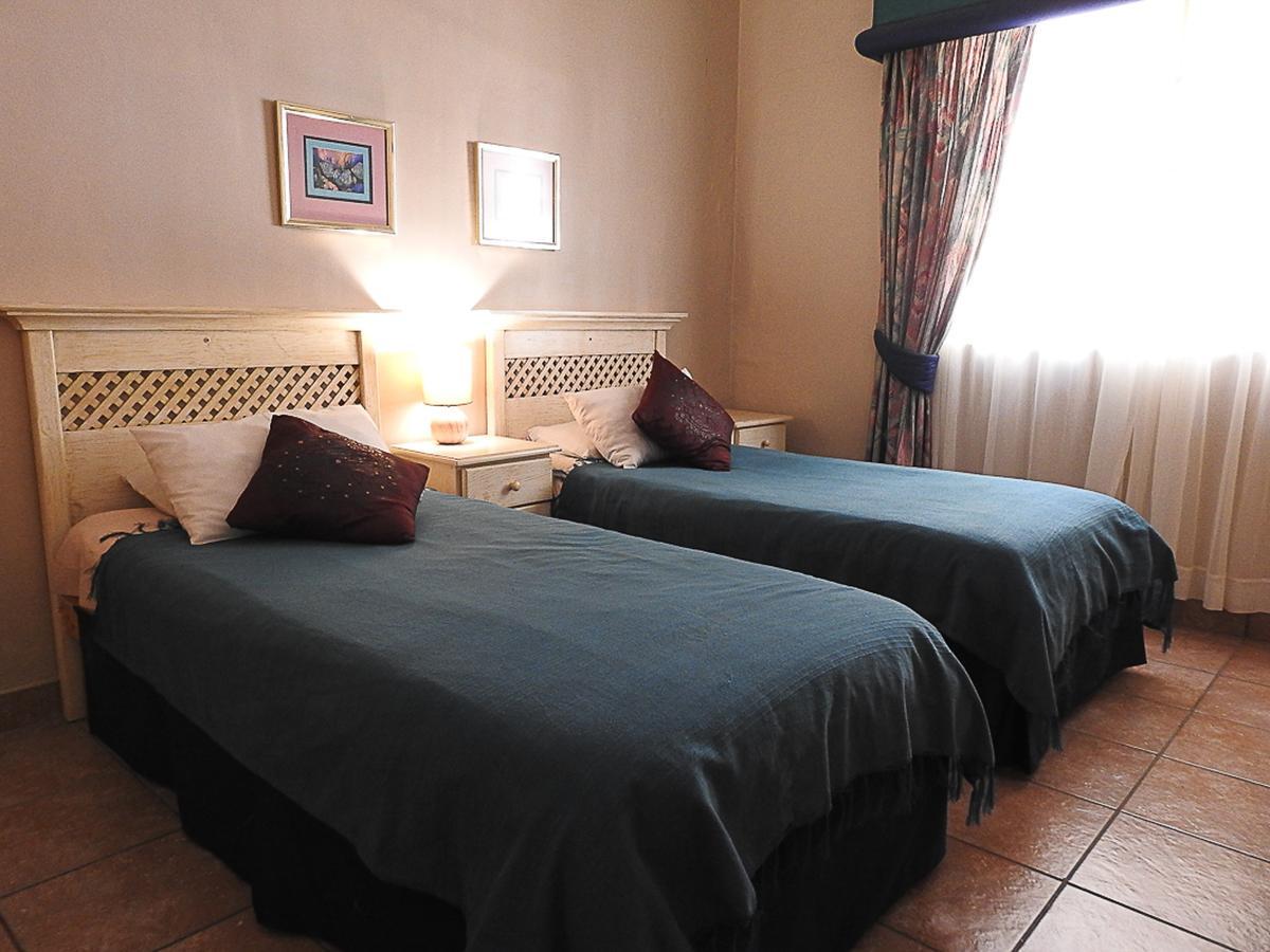 Хостел Mosselbay Backpackers Моссел-Бей Экстерьер фото