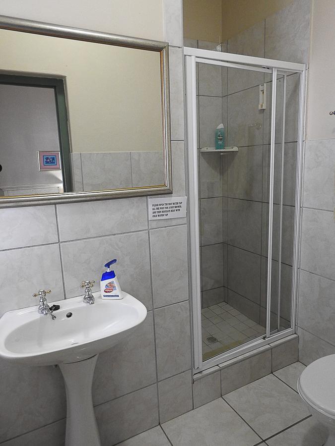 Хостел Mosselbay Backpackers Моссел-Бей Экстерьер фото