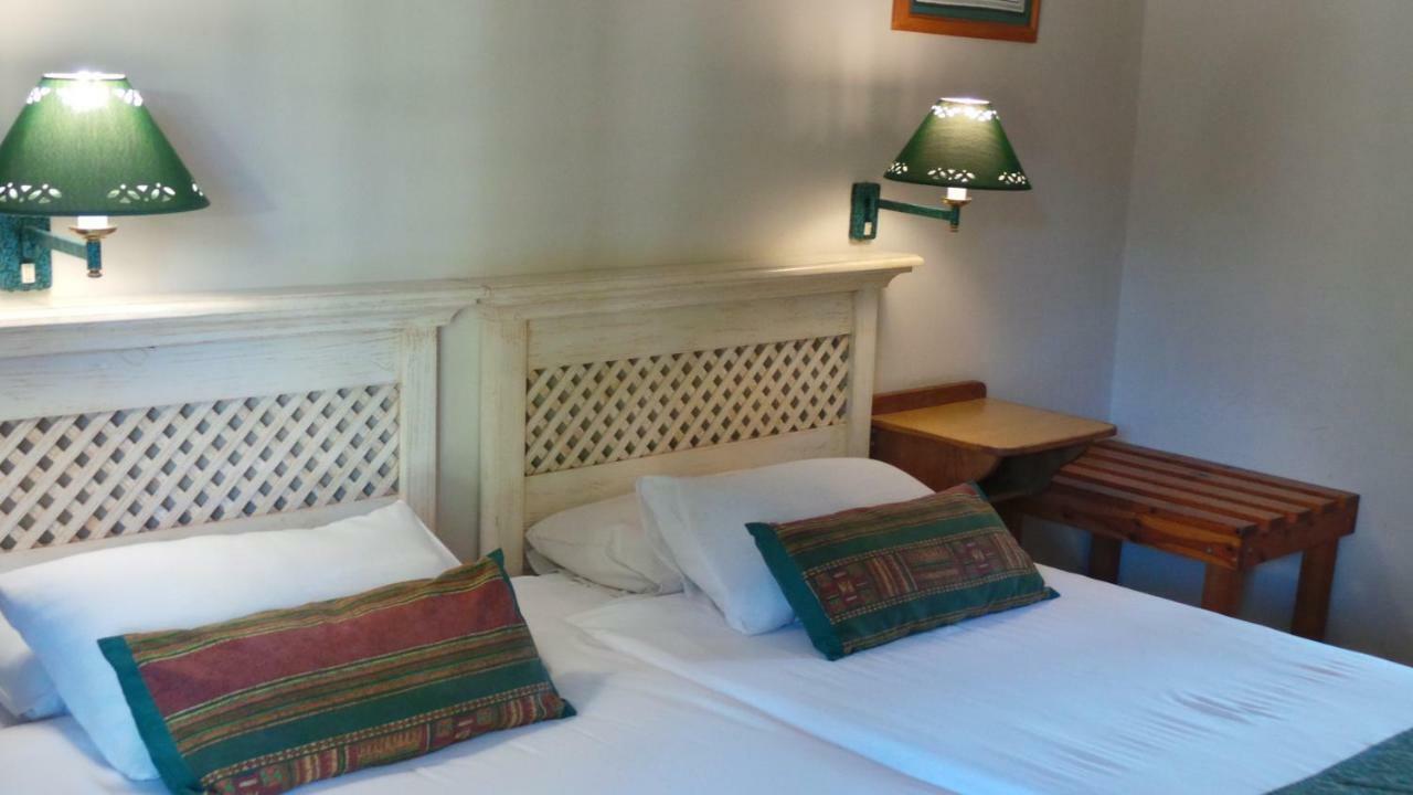 Хостел Mosselbay Backpackers Моссел-Бей Экстерьер фото