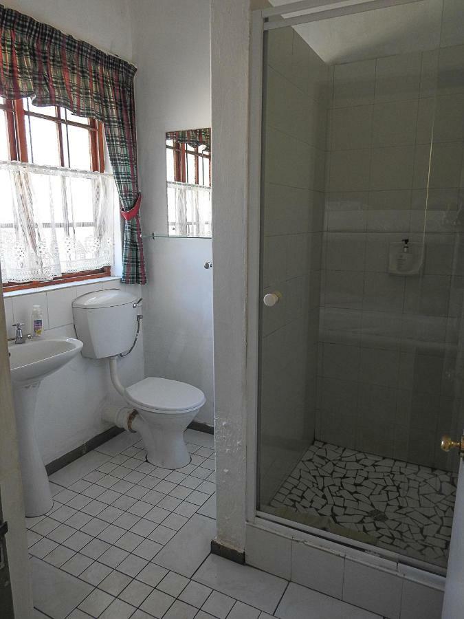Хостел Mosselbay Backpackers Моссел-Бей Экстерьер фото